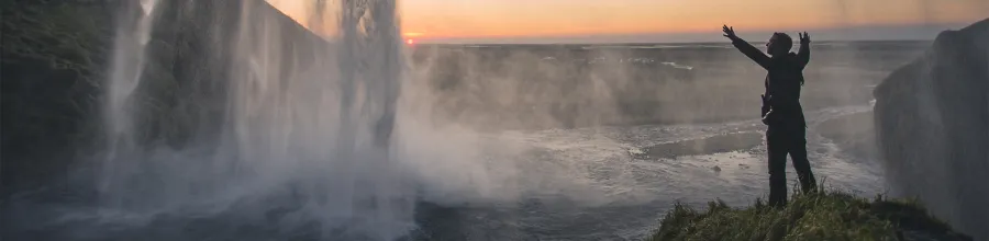 seljalandsfoss, waterfall iceland